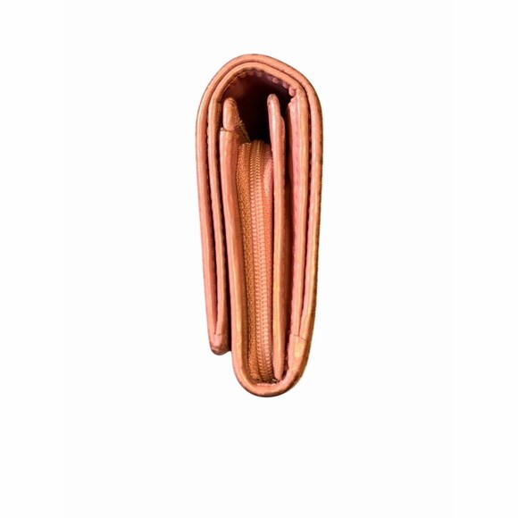 𝐂𝐨𝐚𝐜𝐡 𝐂𝐨𝐫𝐧𝐞𝐫 𝐙𝐢𝐩 𝐖𝐫𝐢𝐬𝐭𝐥𝐞𝐭 𝐢𝐧  Coach Signature Monogram Pink and Tan Wallet